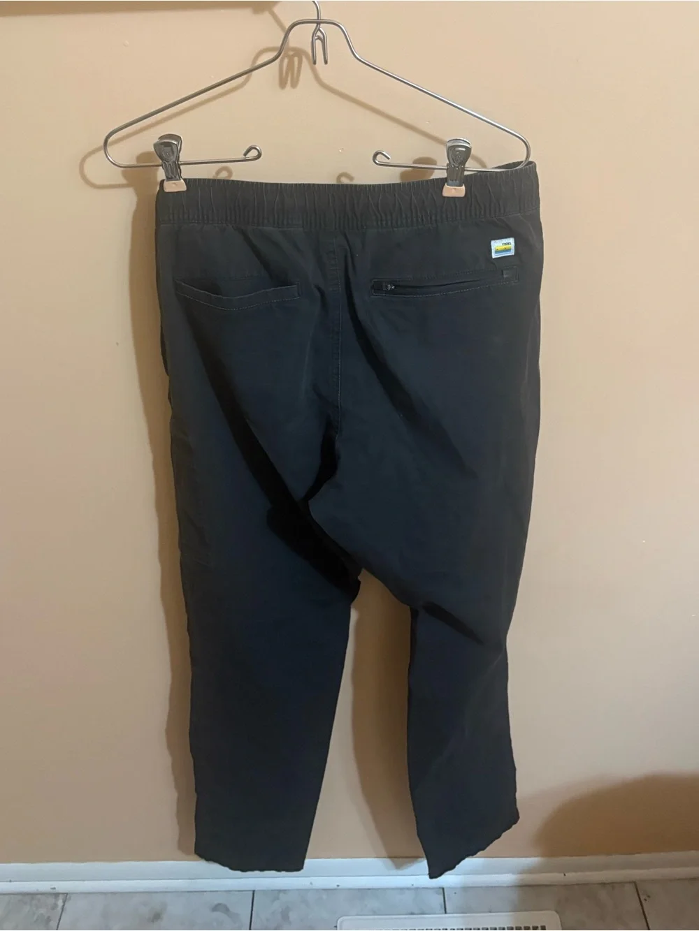 Vuori Ripstop Climber Pants in Charcoal